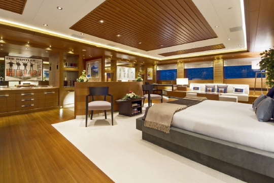 Motor Yacht Mary-Jean II Isa for charter - master cabin 2