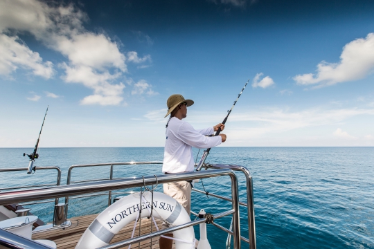 Motor Yacht Northern Sun for charter - main deck aft fishing