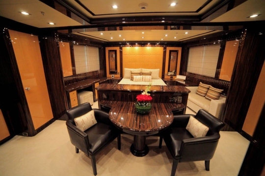 Motor Yacht Al Asmakh for sale - vip cabin
