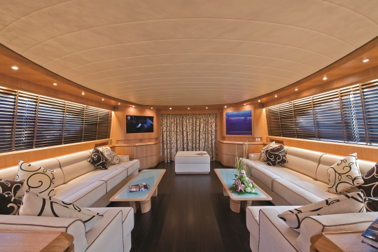 Motor Yacht Paris A Maiora for charter - main salon