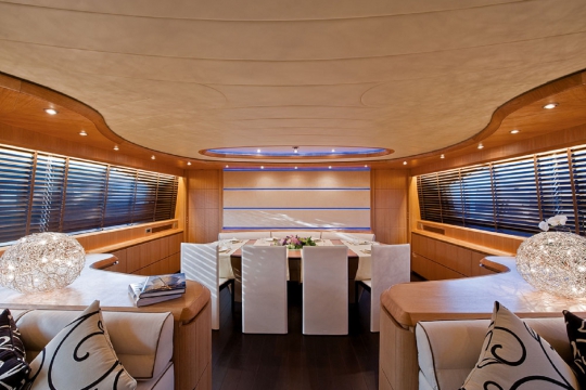 Motor Yacht Paris A Maiora for charter - dining area