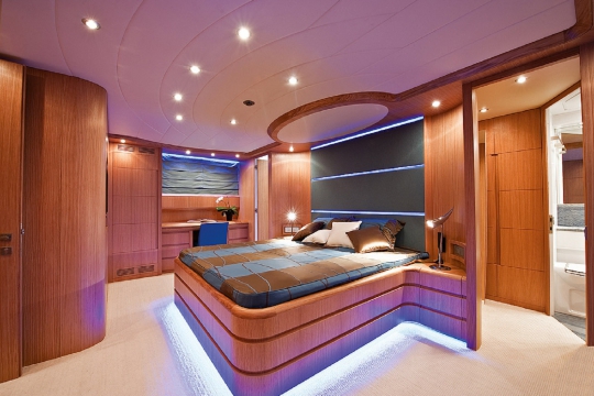 Motor Yacht Paris A Maiora for charter - master cabin 1