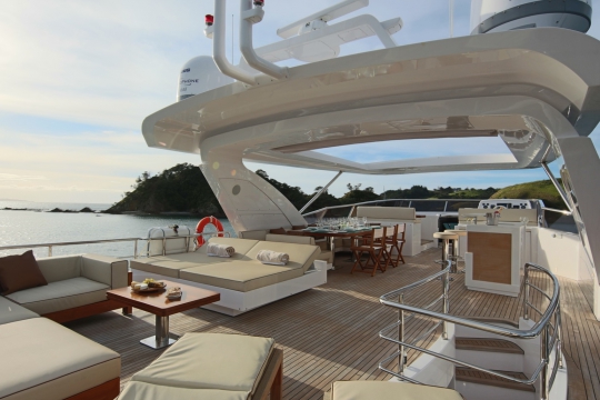 Motor Yacht Estel - sundeck