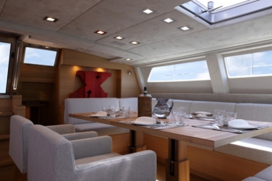 Sailing Yacht  Xnoi - dining area