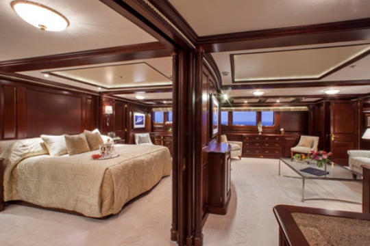 Motor Yacht Teleost - master cabin