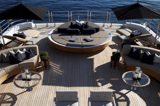 Motor Yacht Sealyon - sundeck aft