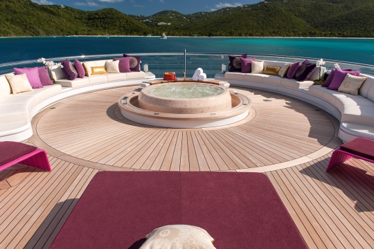 Motor Yacht Solandge - seating area