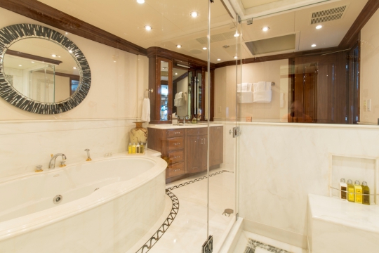 Motor Yacht Remember When Christensen for charter - master bathroom