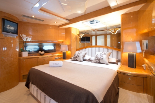 Motor Yacht Vogue - VIP cabin