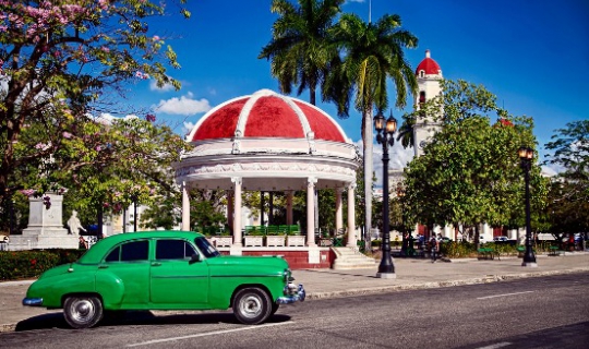 Cuba - street cuba.jpg