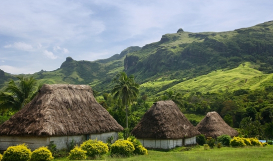 Fiji - traditional fijian house.jpg