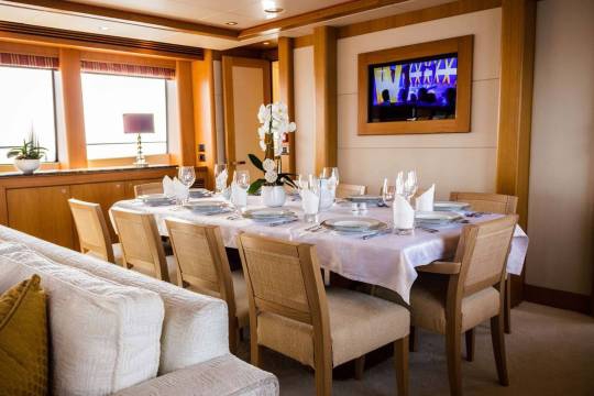 Motor Yacht Sunseeker 34 for sale - dining