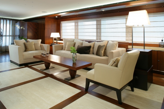 CRN motor yacht for charter Maraya - Main Saloon