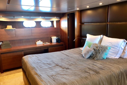 Sanlorenzo SL 88 yacht for sale - master stateroom