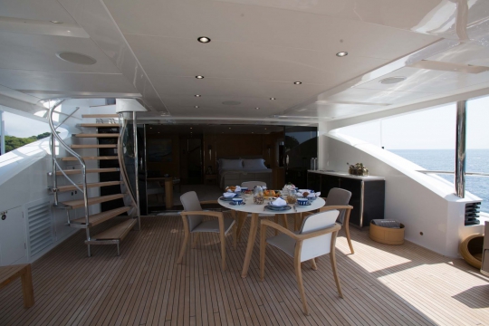 Princess 40M - Princess 40m yacht for sale - upper deck aft.jpg