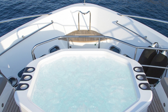 Sunseeker 116  - Sunseeker 116 yacht for sale - jacuzzi.jpg