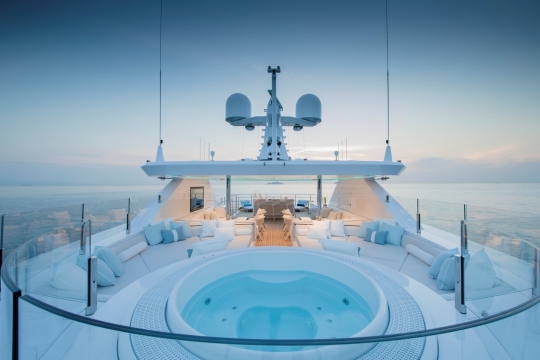 Roe - Turquoise yacht ROE for sale - sundeck jacuzzi.jpg