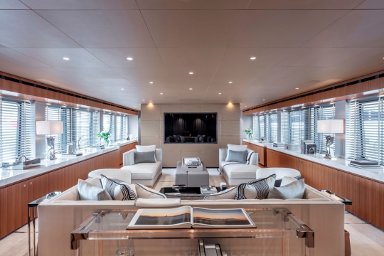 Heesen Como - Como Heesen yacht for sale - main salon