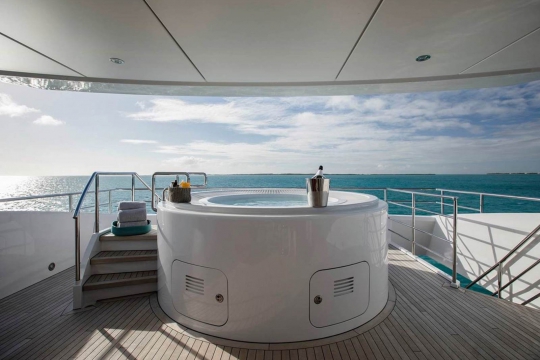 Home - Heesen yacht for sale - sundeck jacuzzi.jpg