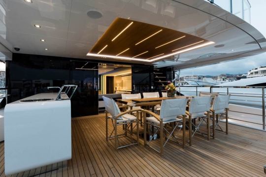 Eva 4.Eva - Mangusta Oceano 43 yacht for sale - upper deck aft.jpg