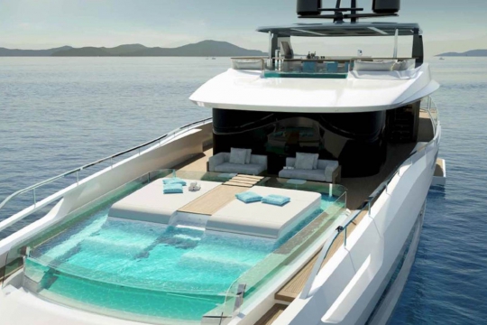 Mangusta Oceano 44 for sale - foredeck 2