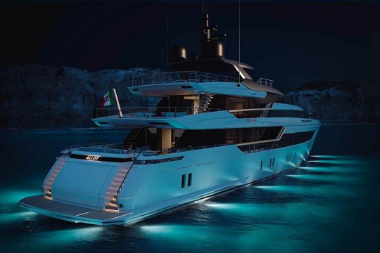 San Lorenzo Alloy for sale - at anchor by night