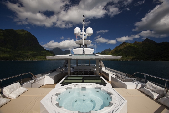 Motor Yacht Big Fish for charter - jacuzzi