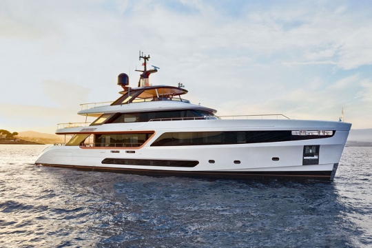 Benetti Motopanfilo 37 for sale - at anchor 6