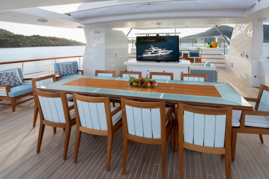 Skyler Benetti yacht for sale - sundeck dining