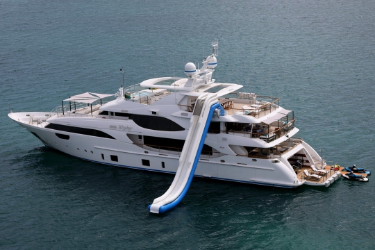 Skyler Benetti yacht for sale - at anchor