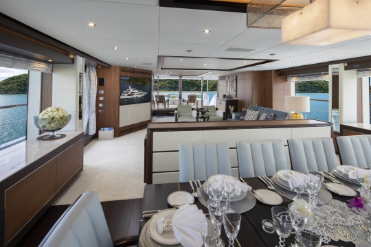 Skyler Benetti yacht for sale - main deck salon 4