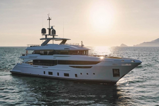 Benetti Diamond 145 for sale - at anchor 3