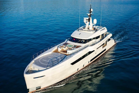 Stern Wider Yachts for sale - cruising
