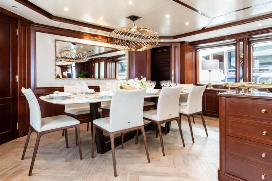 Giorgia Benetti Classic 120 yacht for sale - main deck salon 3