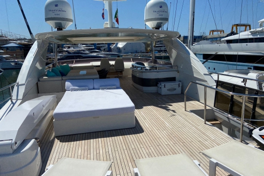 Princess 98 - Princess 98 yacht for sale Experience - Flybridge