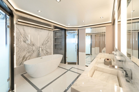 MY Provocateur - Mondomarine yacht for sale - master bathroom