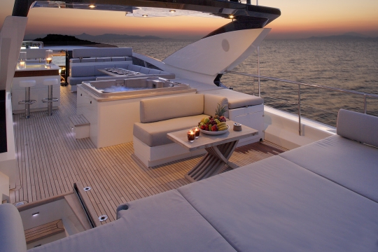 Motor Yacht Dragon Couach for charter - sundeck night