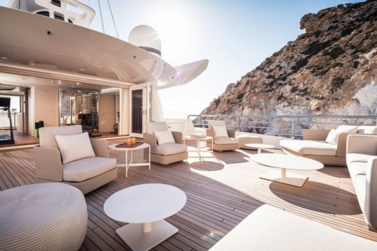 Stella MI - Sundeck