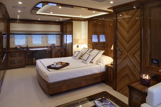 Motor Yacht Dragon Couach for charter - master stateroom