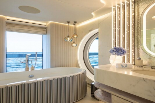 Oceanbird - Master Bathroom