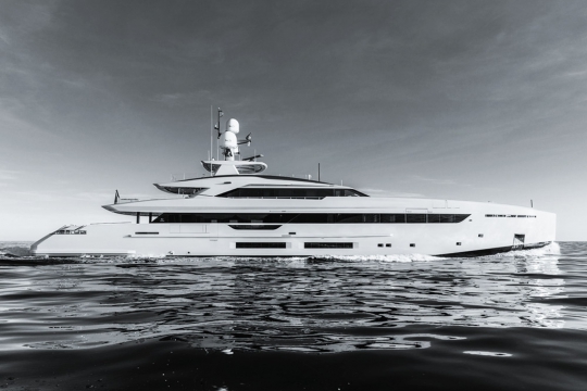Kinda Tankoa yacht for sale - At anchor 2