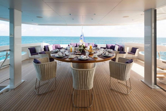 Ela - Upper deck aft