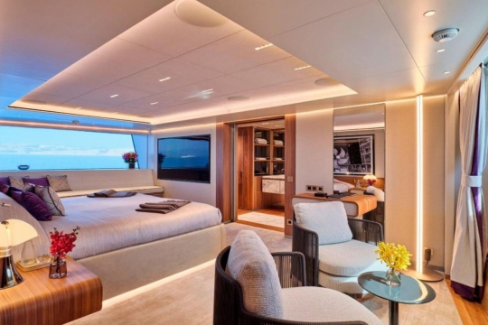Para Bellvm SanLorenzo 500 EXP yacht for sale - master stateroom 2