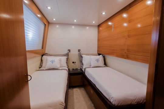 M.Y. Ocean Delta 11 Canados 86 for sale - Twin Guest Stateroom 1