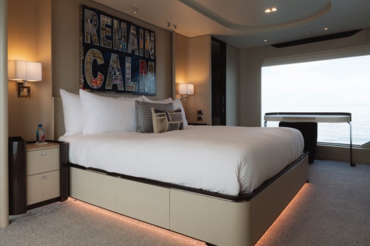 M.Y. Carpe Diem - Azimut Grande 32 Metri for sale - Master Stateroom 1