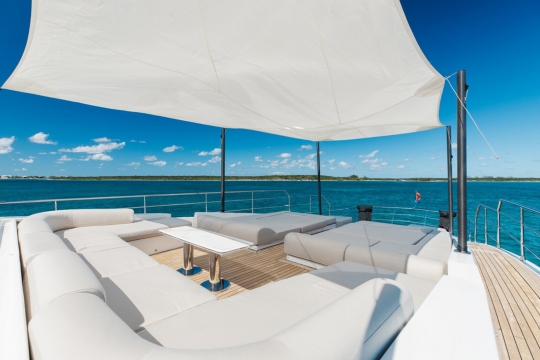 M.Y. La Mama - Azimut Grande 32 Metri for sale - Foredeck 2