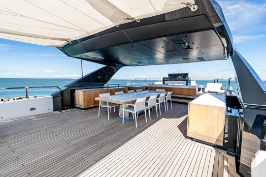 NEVERLAND - Sanlorenzo Alloy 44 yacht for sale - Sundeck