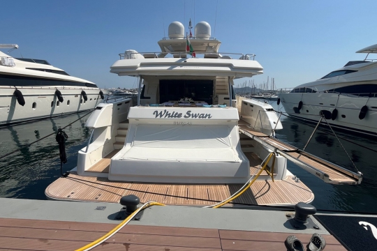 White Swan - Ferretti 960 for sale - Swim Platform