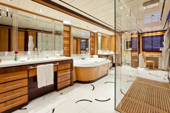 Motor Yacht Force Blue Royal Denship for charter - master bathroom